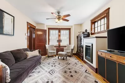 14A Linden Place, Brookline, MA 02445 - Photo 5