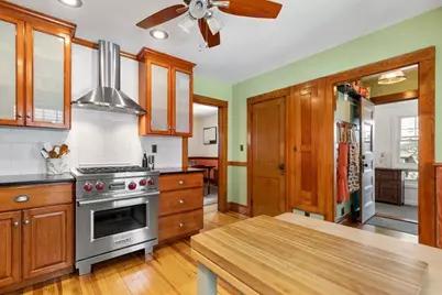 14A Linden Place, Brookline, MA 02445 - Photo 13