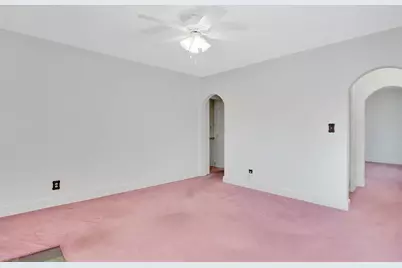 2164 Wilbraham Rd, Springfield, MA 01129 - Photo 17