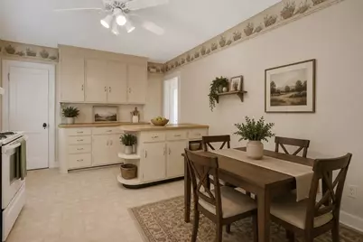 2164 Wilbraham Rd, Springfield, MA 01129 - Photo 5