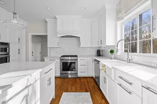 8 Leeds Wy, Southborough, MA 01772 - Photo 13