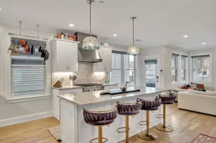603 E 6th St, Boston, MA 02127 - Photo 5