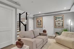 603 E 6th St, Boston, MA 02127 - Photo 19