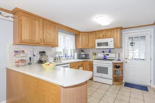 14 Glenwood Ave, Salisbury, MA 01952 - Photo 7