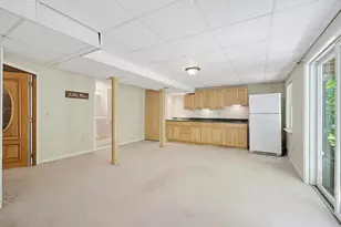 201 Spring St, Hopkinton, MA 01748 - Photo 33