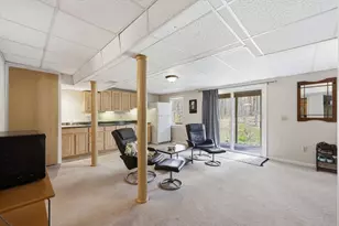 201 Spring St, Hopkinton, MA 01748 - Photo 33