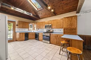 25 Andrew Ave, Taunton, MA 02780 - Photo 9
