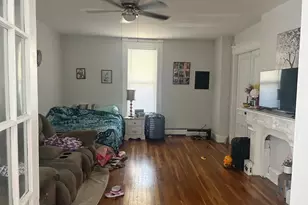 237 Branch St, Lowell, MA 01851 - Photo 9