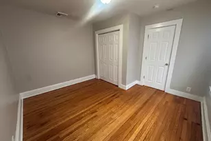 383 Newbury St, Springfield, MA 01104 - Photo 7