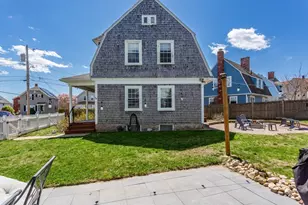 25 Gosnold St, New Bedford, MA 02740 - Photo 5
