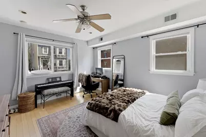 135 I St #A, Boston, MA 02127 - Photo 9