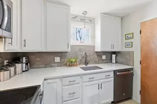 11 Paul St, Auburn, MA 01501 - Photo 9