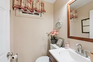 11 Paul St, Auburn, MA 01501 - Photo 31