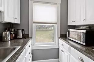 83 Davis Straits, Falmouth, MA 02540 - Photo 9