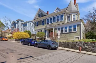 3 Monmouth St, Somerville, MA 02143 - Photo 21