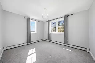 39 Blueberry Hill Rd, Woburn, MA 01801 - Photo 13