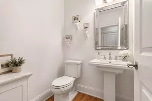 23 Woodmere Dr, Milton, MA 02186 - Photo 9