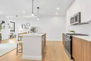 3992 Washington St, Boston, MA 02131 - Photo 3