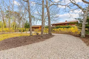 13 Cedar St, Mashpee, MA 02649 - Photo 3