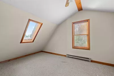 184 Pleasant St, Grafton, MA 01560 - Photo 25