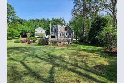184 Pleasant St, Grafton, MA 01560 - Photo 31
