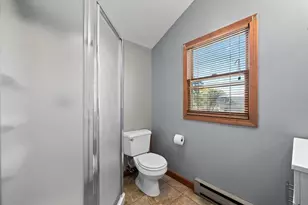 184 Pleasant St, Grafton, MA 01560 - Photo 27