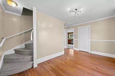 184 Pleasant St, Grafton, MA 01560 - Photo 7