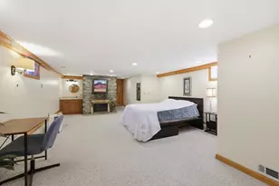 40 Pittroff Ave, South Hadley, MA 01075 - Photo 23