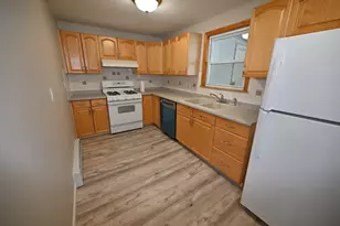 65 Lowell St, Methuen, MA 01844 - Photo 21