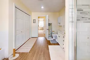 21 Herbert St, Wakefield, MA 01880 - Photo 11