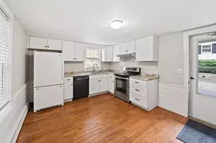 249 North St, Hingham, MA 02043 - Photo 3
