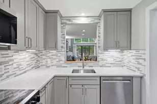 59 Hillside Dr, Wayland, MA 01778 - Photo 7