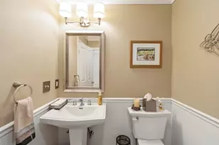4 Meagans Way, Haverhill, MA 01832 - Photo 33