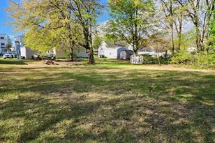 800 McKinstry Ave, Chicopee, MA 01020 - Photo 3