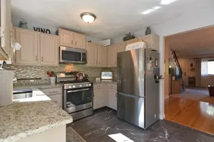 189 Farrwood Dr, Haverhill, MA 01830 - Photo 15