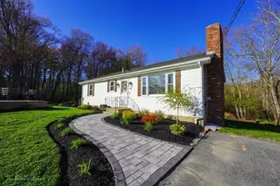 90 Merlin Dr, Swansea, MA 02777 - Photo 3