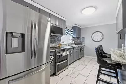 407 Mower Street, Worcester, MA 01602 - Photo 5