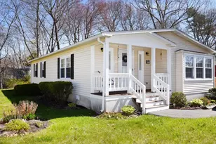 17 Birch St, Rockland, MA 02370 - Photo 1