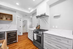 19 Conwell St, Somerville, MA 02143 - Photo 7