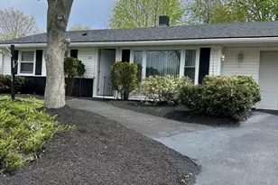 26 Debbie Rd, Brockton, MA 02302 - Photo 3