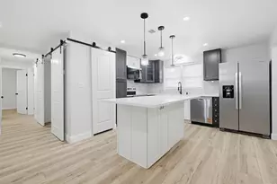 26 Debbie Rd, Brockton, MA 02302 - Photo 7