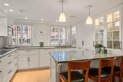 80 Pinckney Street, Boston, MA 02114 - Photo 9