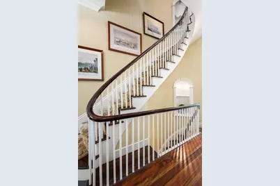 80 Pinckney Street, Boston, MA 02114 - Photo 25