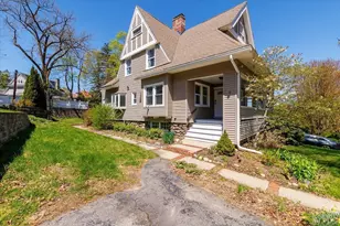 4 Chamberlain Pkwy, Worcester, MA 01602 - Photo 3