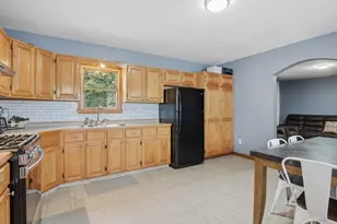 48 Forest Ave, Hudson, MA 01749 - Photo 7
