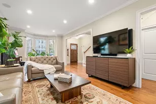 221 Freeman St, Brookline, MA 02446 - Photo 7