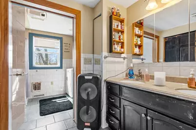 20 George St, Fitchburg, MA 01420 - Photo 9