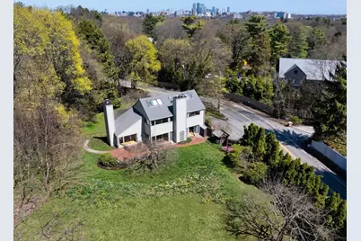 185 Warren Street, Brookline, MA 02445 - Photo 1