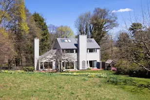 185 Warren St, Brookline, MA 02445 - Photo 23