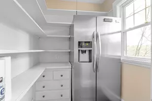 38 Guernsey St, Boston, MA 02131 - Photo 17